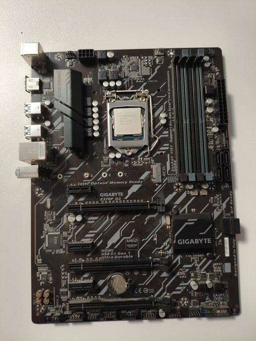 Placa de baza / GIGABYTE Z370P D3
