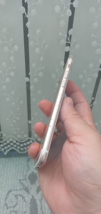 Продается Iphone 6S в отличном рабочим сосстояний