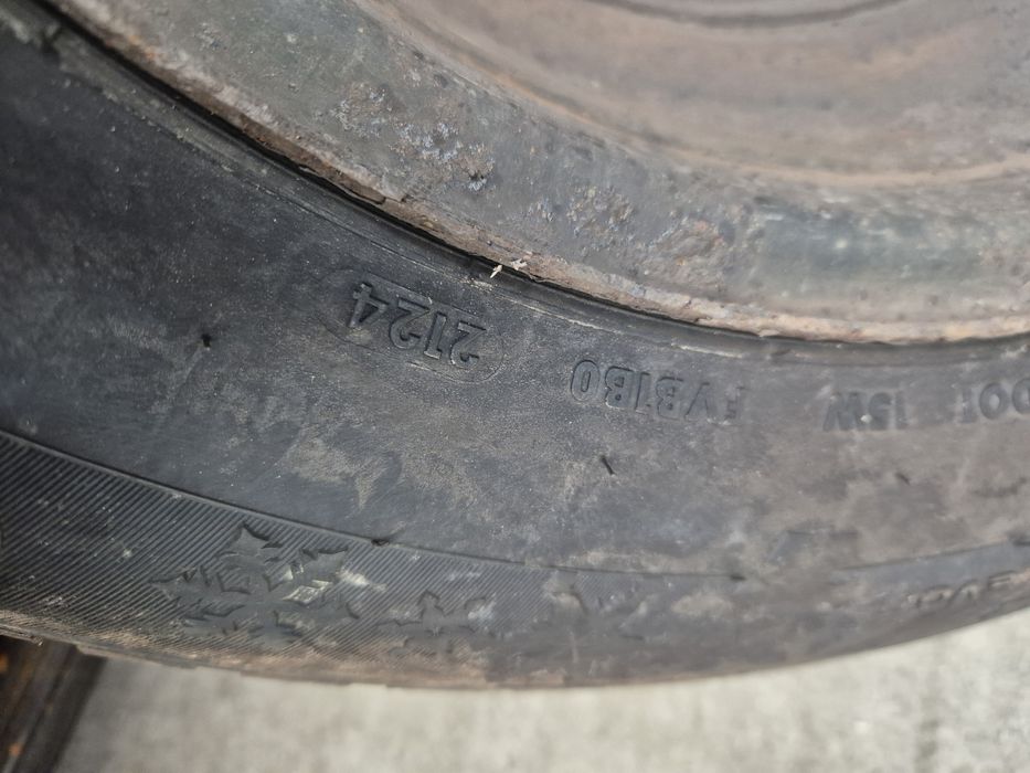 215 65 r16 Cauciucuri iarna , duster, nissan