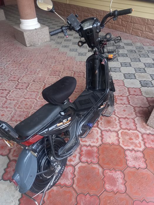 Скутер SUP 16 ..