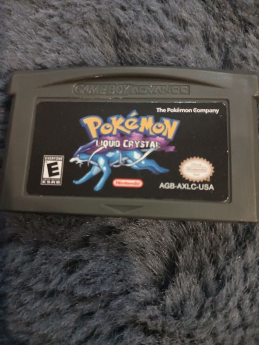 Pokemon liquid crystal și leaf green