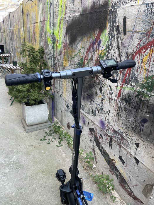 Vînd trotinetă electrică Urban Glide