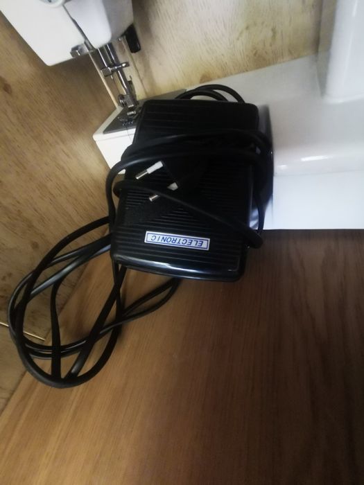 Швейная машинка YAMATA