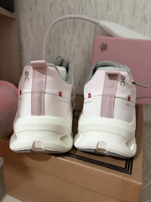 Женские кроссовки ON Cloud новые