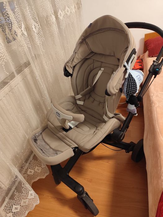 Carut de vanzare la 3 piese