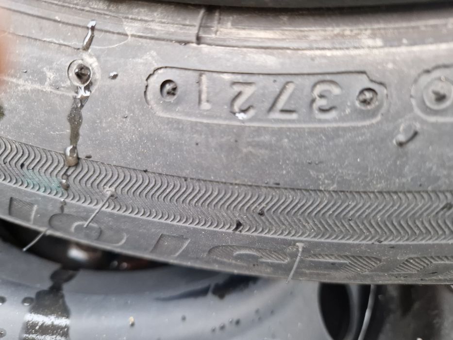 5×114,3мм. 195/65/15 цола Тойота