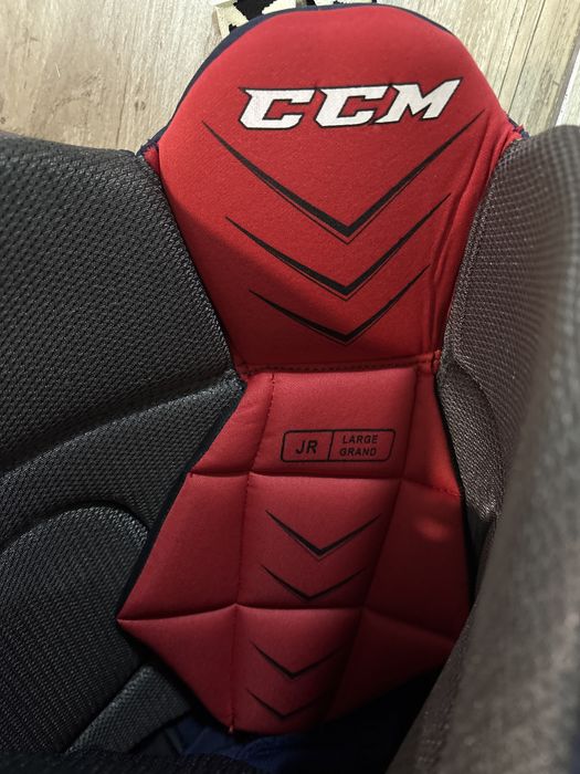 Хоккейные шорты CCM quicklite 250