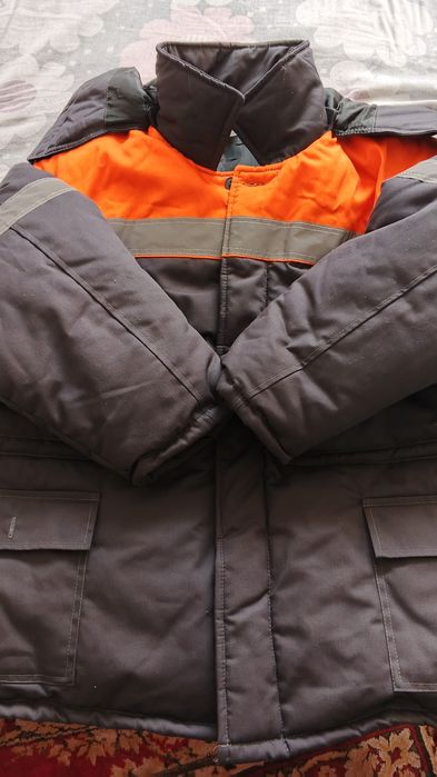 Продам рабочие  куртки