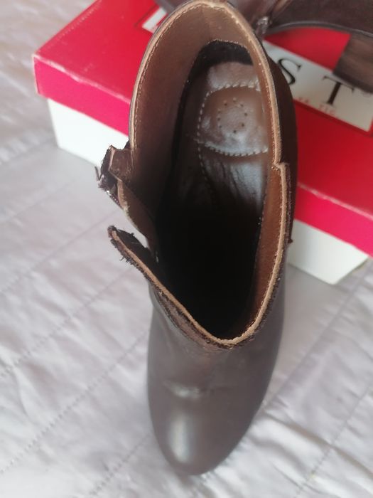 Дамски кожени боти