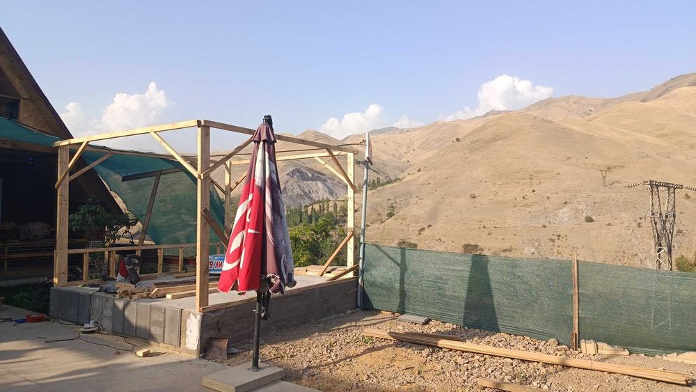 Продается Дачный домик на Янгиабаде !!!