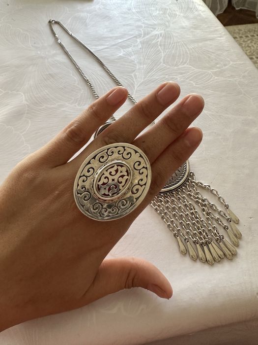Продам серебро набор