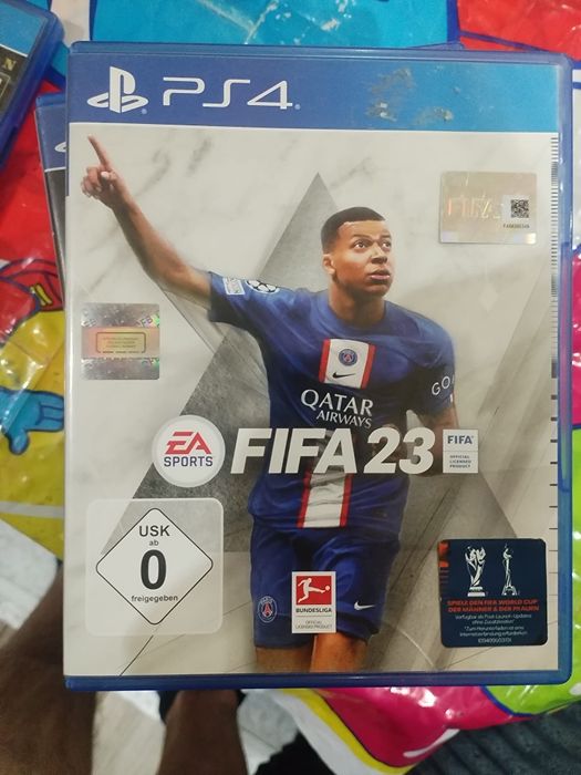 PS 4pro+игри,волан,джойстици 4бр.