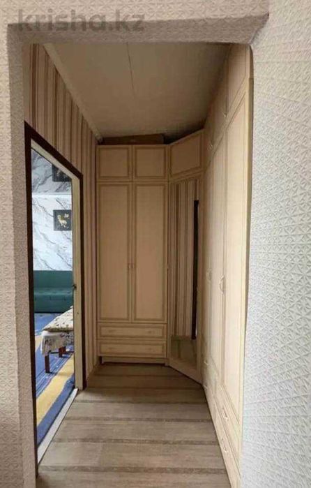 Продается 4-комнатная квартира