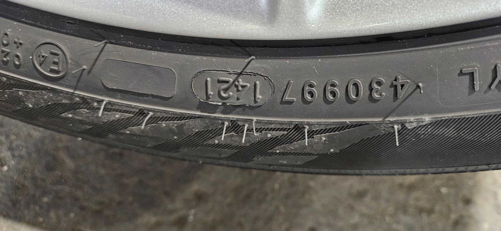 Джанти с гуми за BMW 5X120 205/50/17