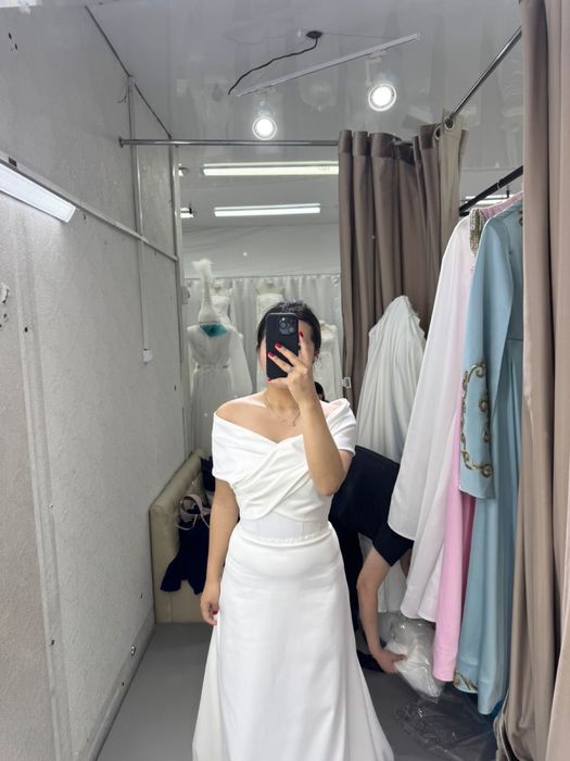 Свадебное платье