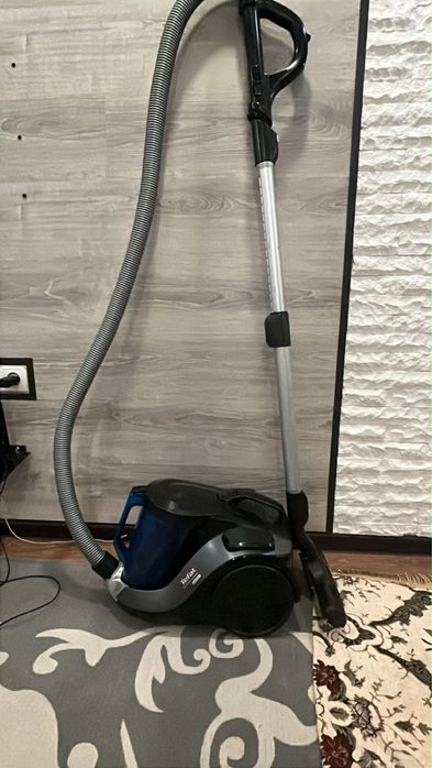 Продаю пылесос Tefal