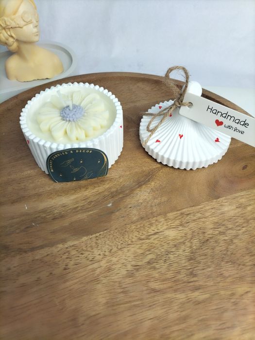 Lumânări decorative parfumate