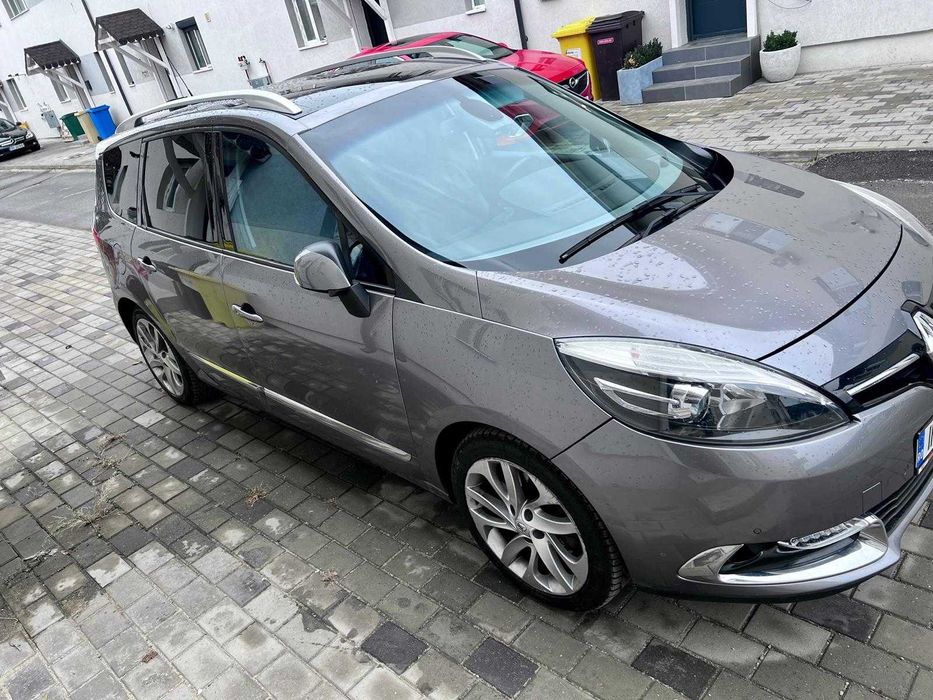 Renault Scenic  2.0 dci 150 cp automat - 5 locuri!
