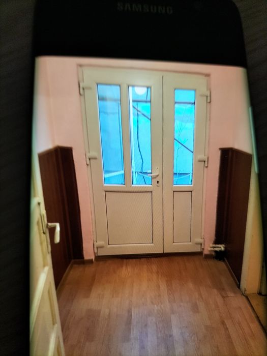 Dau in chirie casa in Oradea zona Cantemir 3 camere 400euro