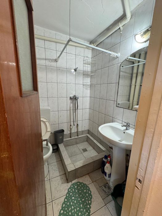 Garsonieră de închiriat – Teiul Doamnei