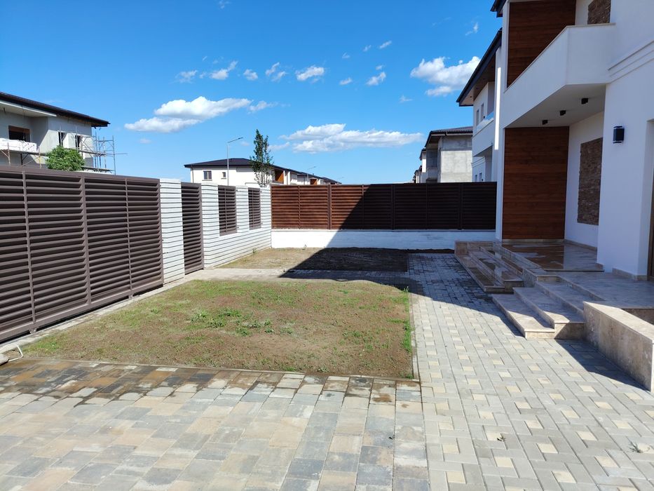 Vila Dobroiesti 5 camere, 3 bai, cartier rezidențial, strada ASFALTATA