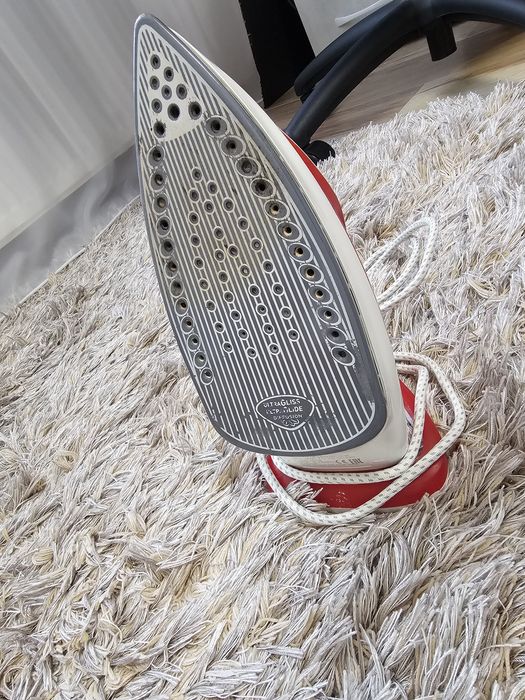 Fier de calcat Tefal