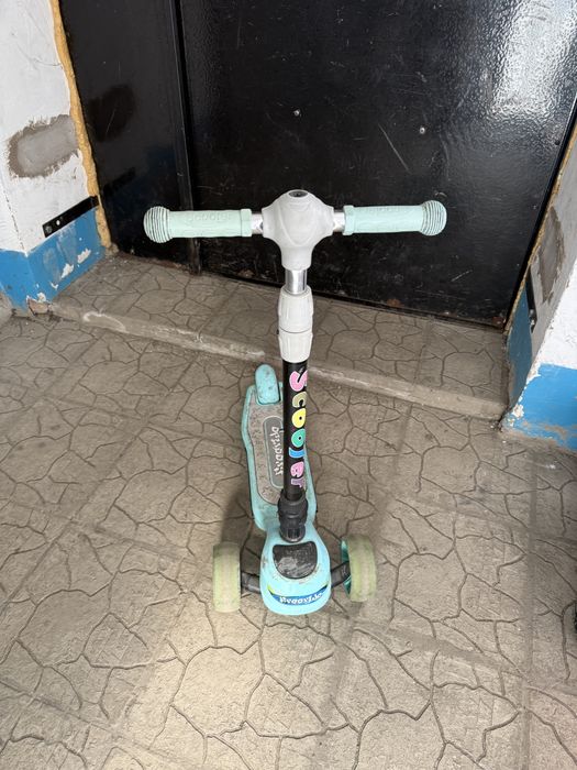 Продам самокат детский
