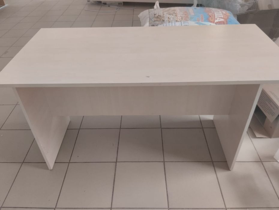 Продам офисную мебель