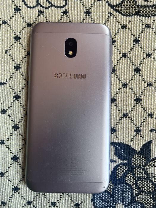 Телефон Samsung J3 ақ түсті зарядкасы бар