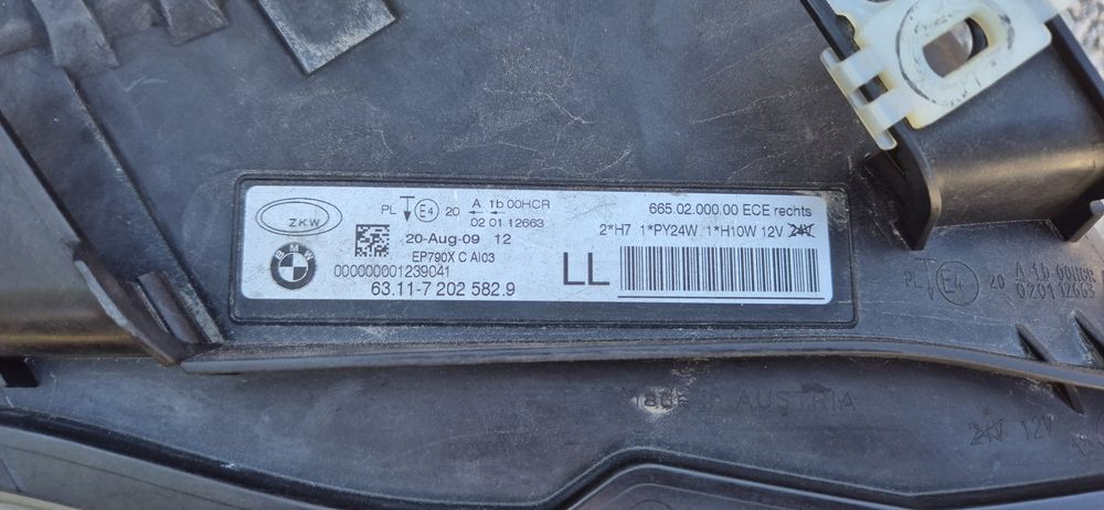 Десен фар BMW БМВ E90 E91