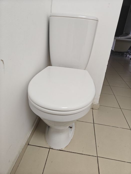 Продам унитаз, в отличном состоянии!
