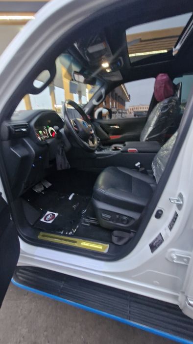 Тоуота Land cruiser 300 GXR Японка Vx  Машина Идиал как новая  2024год