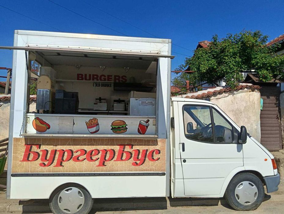 кемпер за бързо хранене Бургербус „Food track„ обурудван