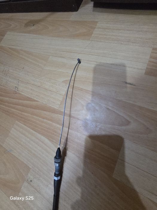 Тросик газа цефиро 32