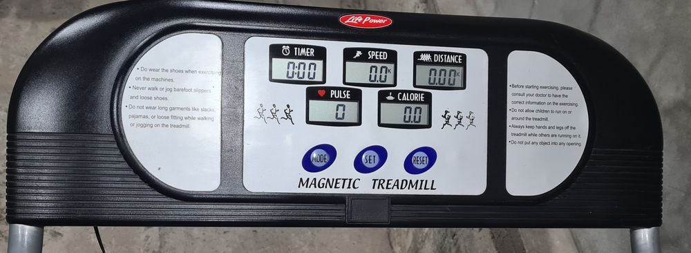 Беговая дорожка "LIFE-POWER" Тайвань