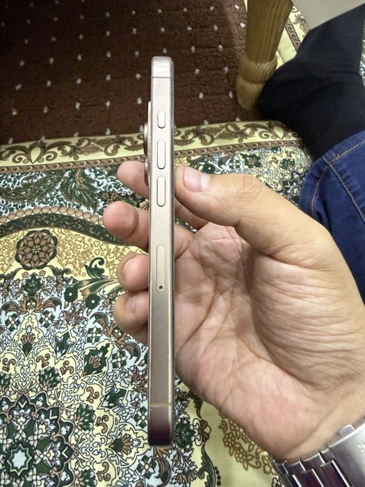 iPhone 16 pro 256gb gold 92%