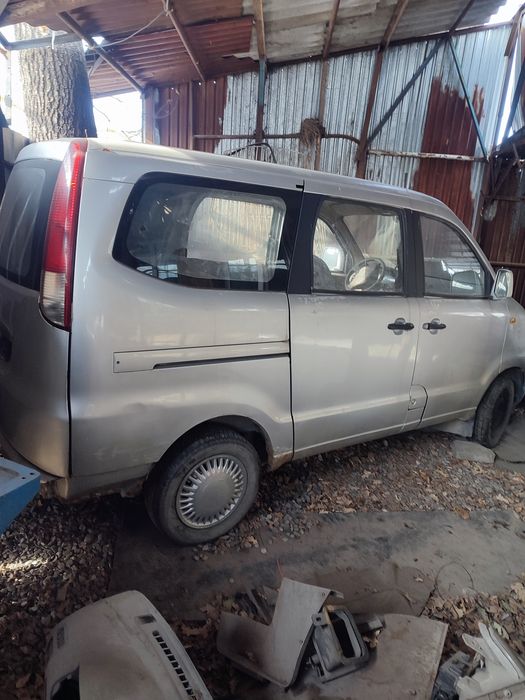 монеты баллоны тиски запчасти