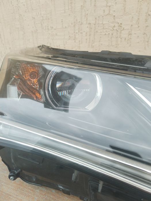 Фары Lexus RX 350