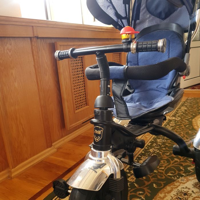 Срочно продаётся!!! Велосипед коляска.