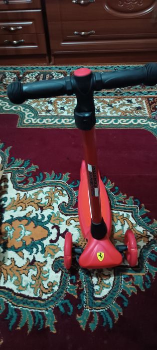 Самокат детский новый