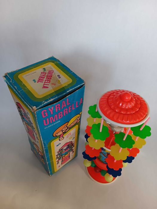 Gyral Umbrela Clockwork PS316, Jucarie veche de colectie Chinezeasca