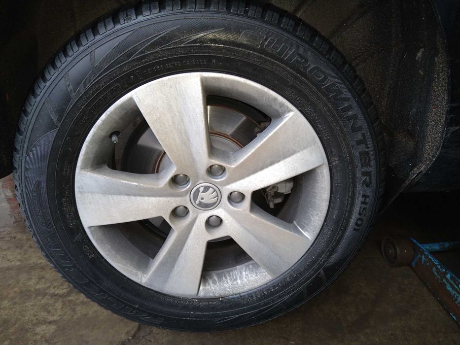 Продавам употребявани алуминиеви джанти 16 " за Шкода Superb
