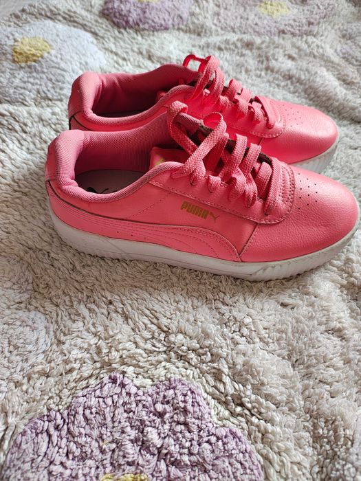 adidași PUMA pentru damă, nr 37,5