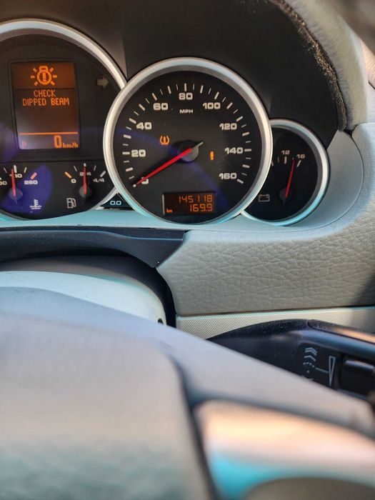 Продам машину срочно