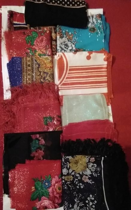 Продаем платки головные.