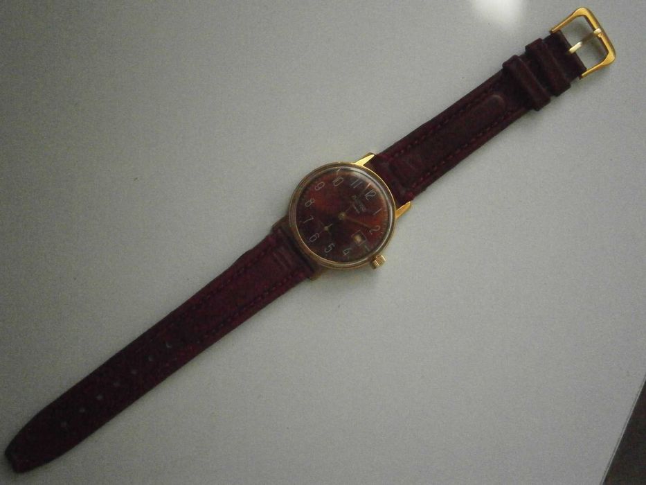 WOSTOK cal. 2605, 17 jewels, Au 10, USSR – малки секунди + дата! ТОП!