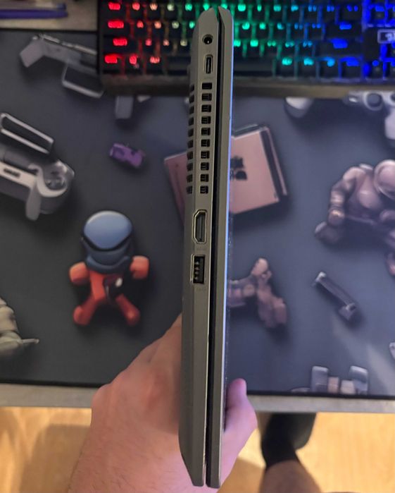 Vand Laptop Asus X415