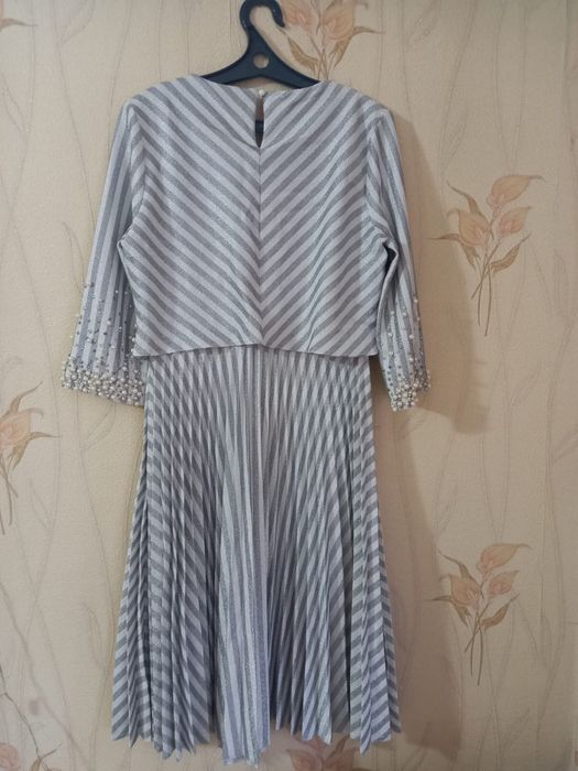 Продам красивое платье