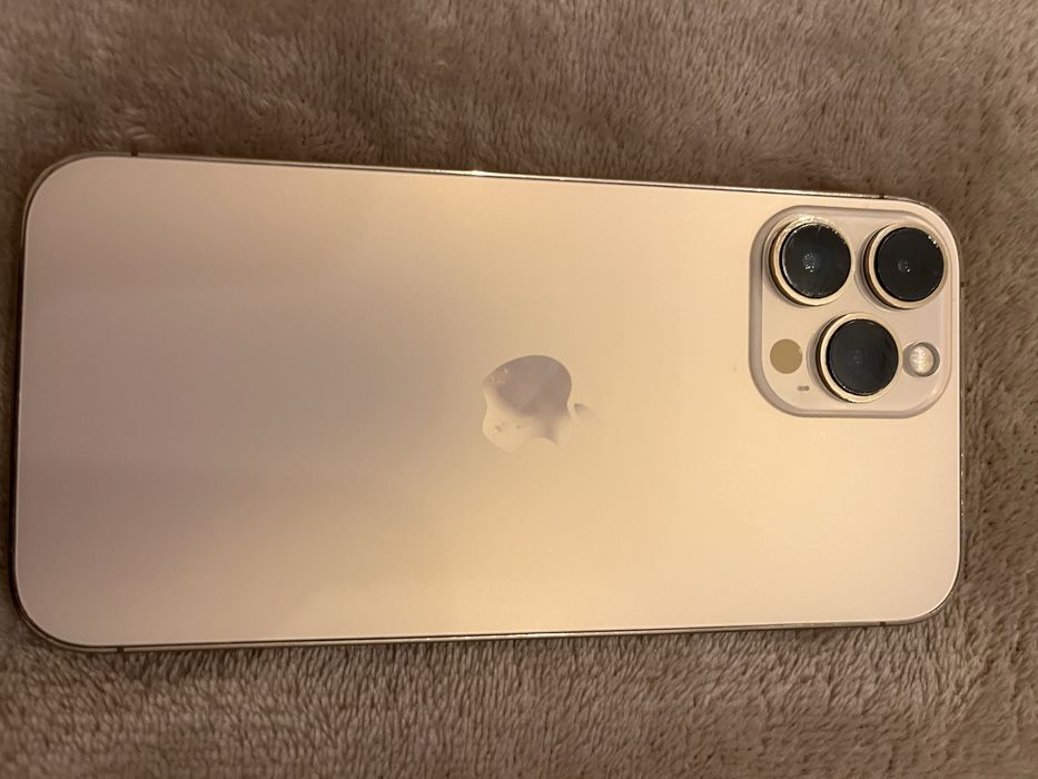 IPhon 13 Pro Max Gold