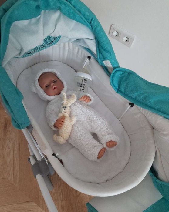 Коляска для кукол